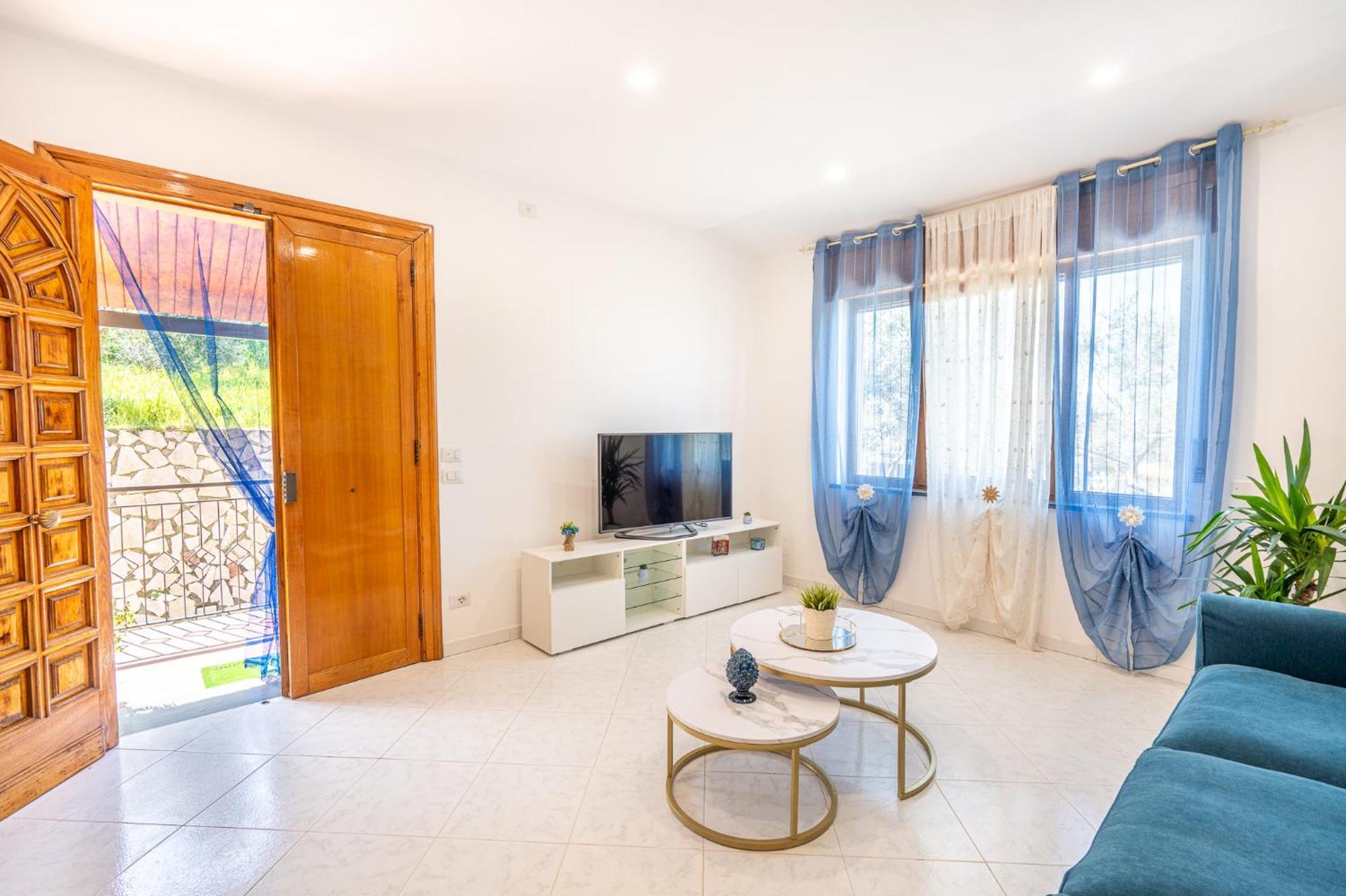Il Tiglio Holiday Home - De Vivo Realty ماسّا لوبْرينسِ المظهر الخارجي الصورة