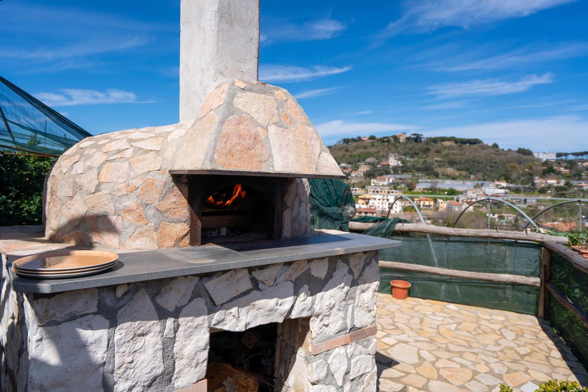 Il Tiglio Holiday Home - De Vivo Realty ماسّا لوبْرينسِ المظهر الخارجي الصورة