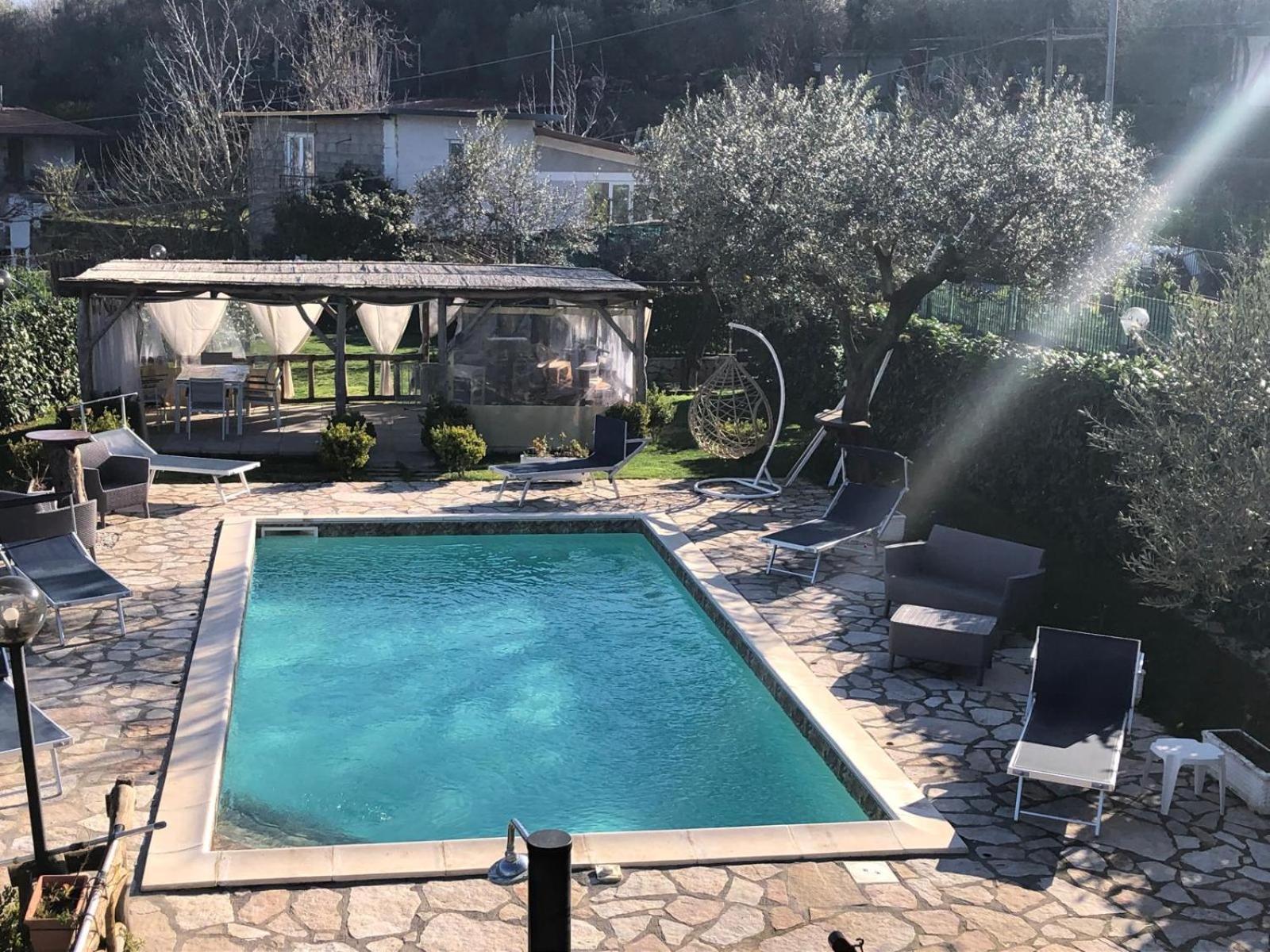 Il Tiglio Holiday Home - De Vivo Realty ماسّا لوبْرينسِ المظهر الخارجي الصورة