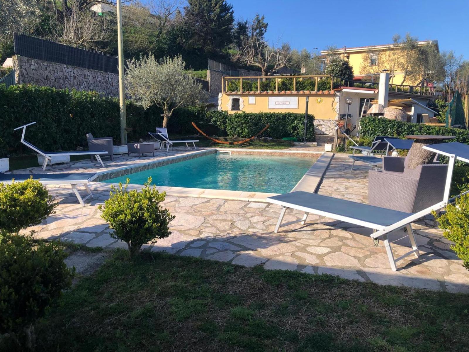 Il Tiglio Holiday Home - De Vivo Realty ماسّا لوبْرينسِ المظهر الخارجي الصورة